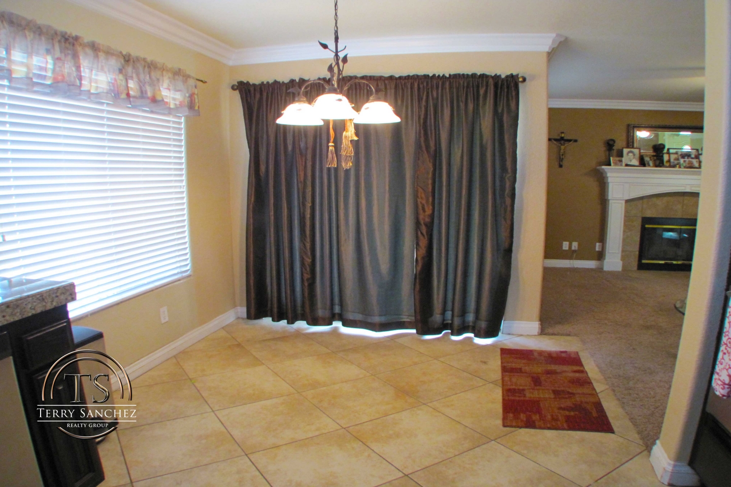 HOME FOR SALE IN MORENO VALLEY CA 92557 BY REAL ESTATE BROKER TERRY SANCHEZ $310,000 WITH 4 BEDROOMS 3 BATHROOMS