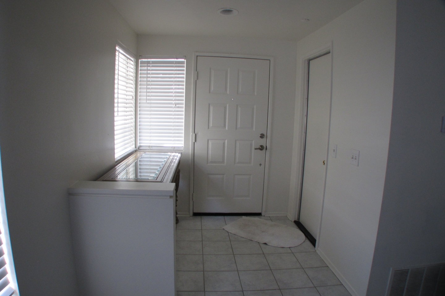 16206 VALLEYVALE DR FONTANA CA 92337