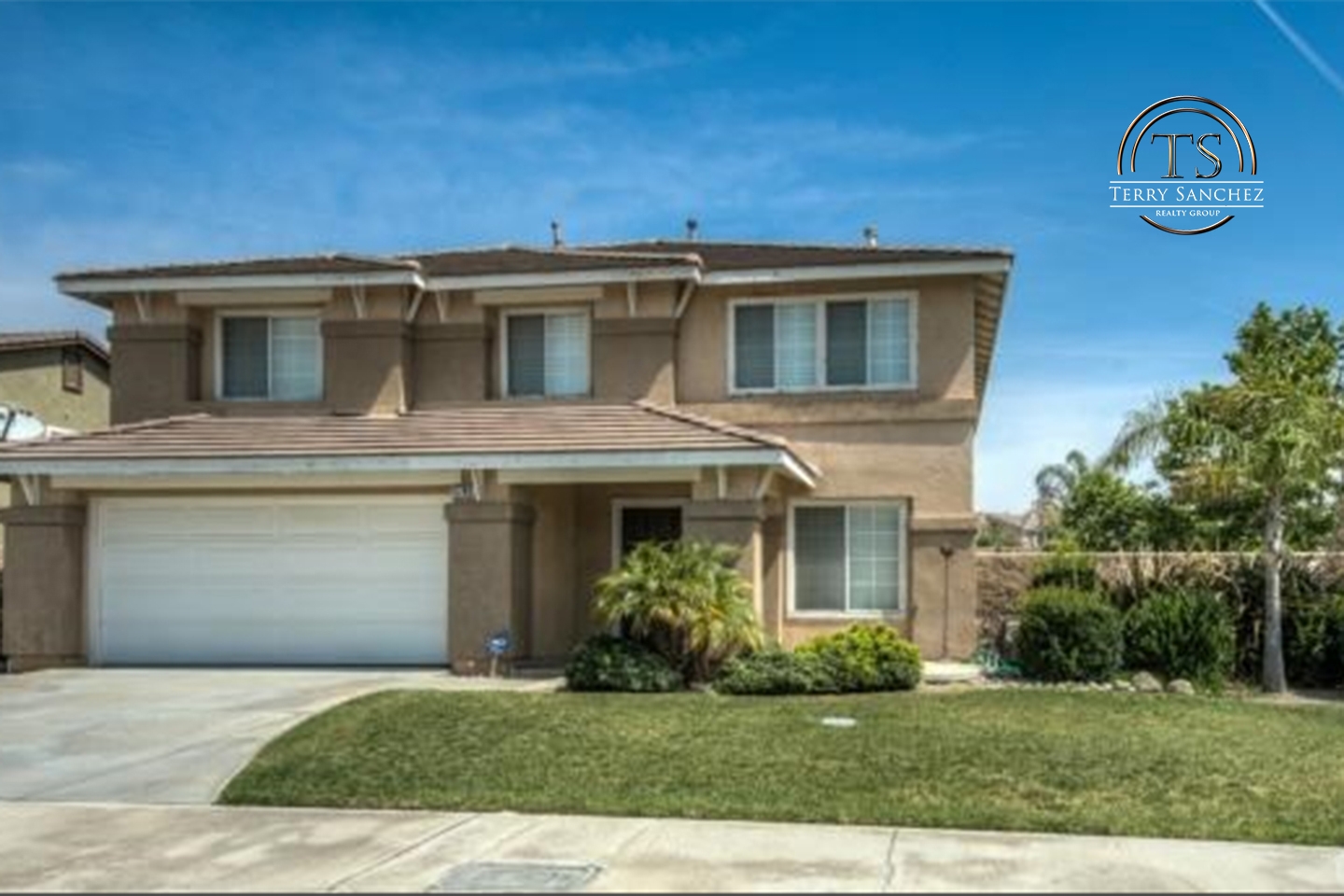 5783 SHADY ROCK LN FONTANA CA 92336