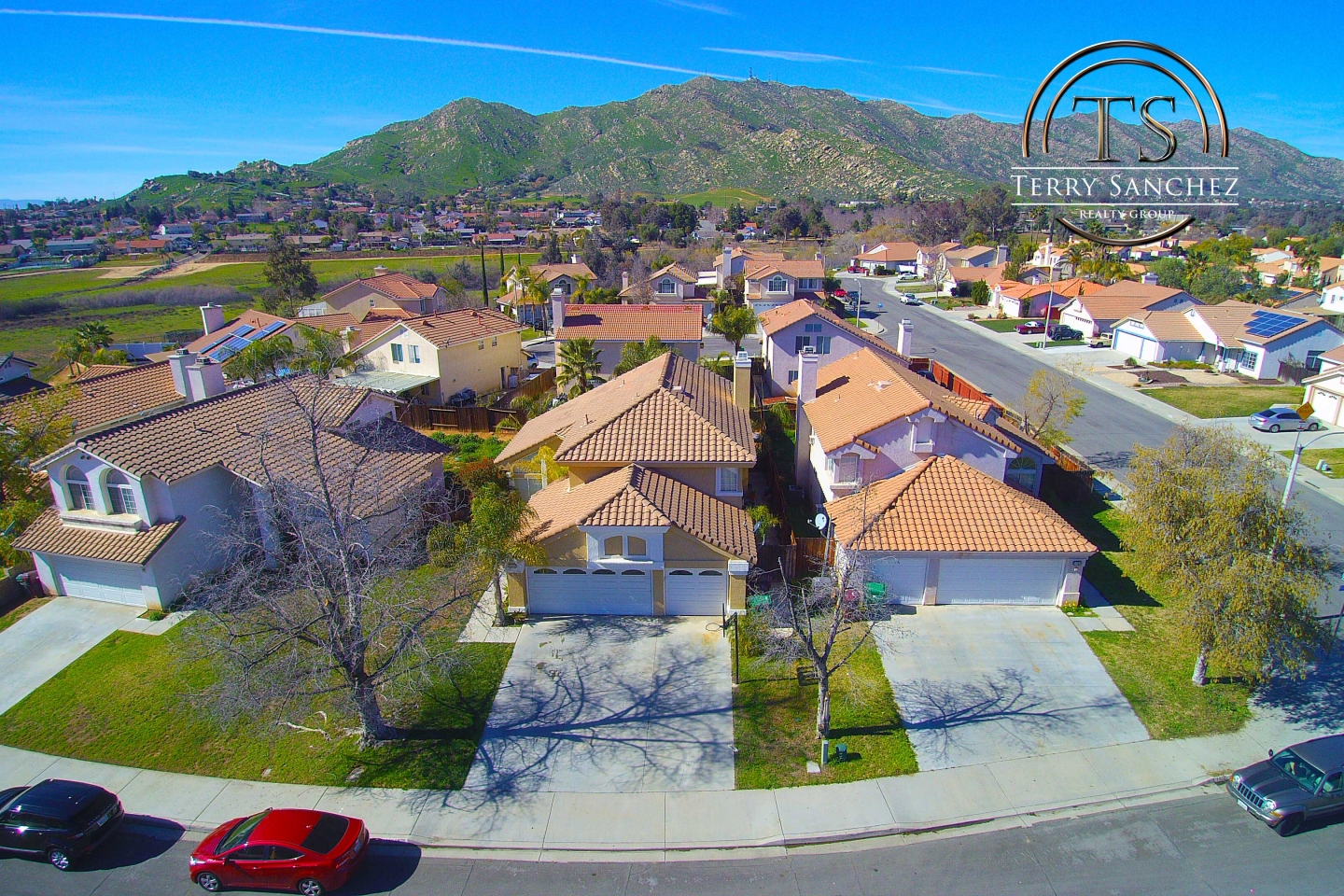 HOME FOR SALE IN MORENO VALLEY CA 92557 BY REAL ESTATE BROKER TERRY SANCHEZ $310,000 WITH 4 BEDROOMS 3 BATHROOMS