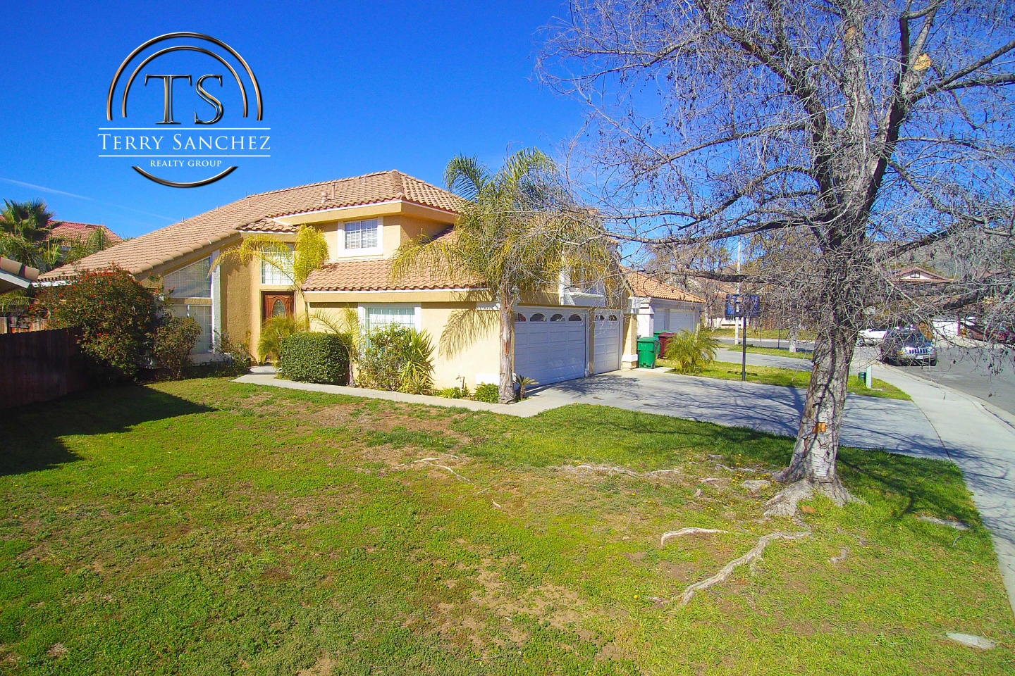 HOME FOR SALE IN MORENO VALLEY CA 92557 BY REAL ESTATE BROKER TERRY SANCHEZ $310,000 WITH 4 BEDROOMS 3 BATHROOMS